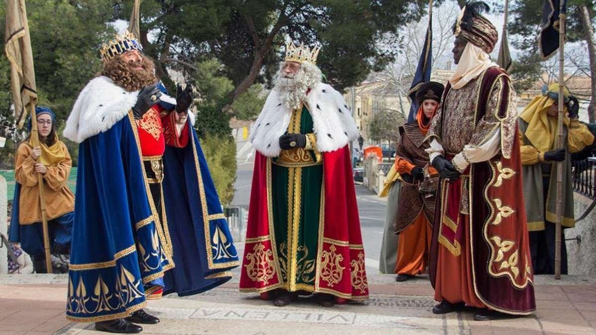 Cabalgata-reyes-magos-Villena-2024